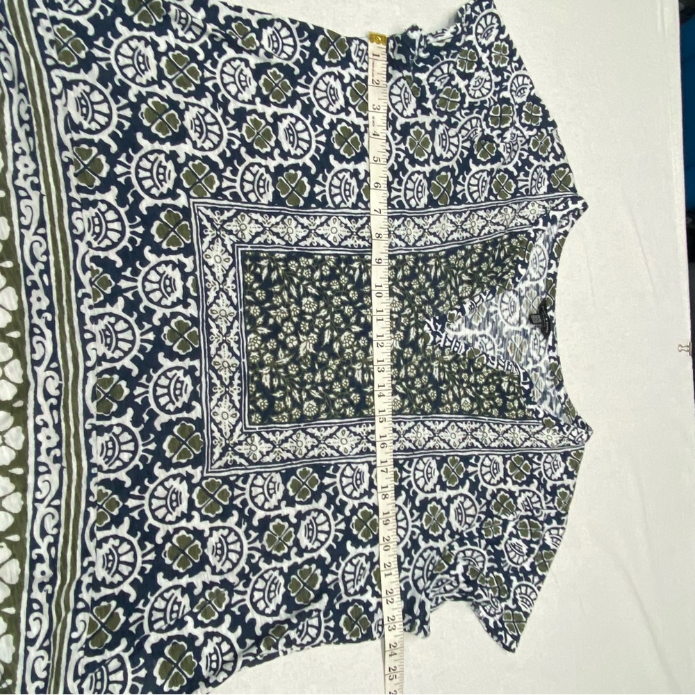 Lucky Brand Short Sleeve 1X Pullover Top Cotton Blend Comfy Casual V Neck Flowy - Picture 11 of 12